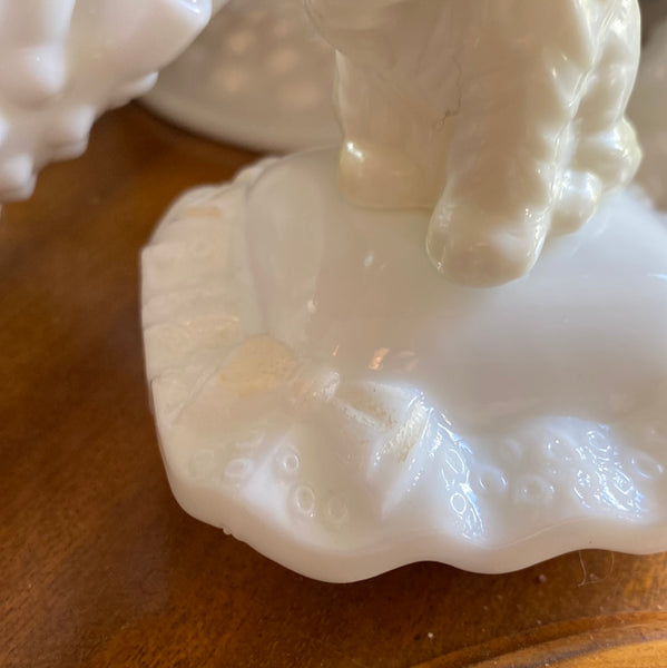 Vintage Avon White Kitty Cat on Pillow Cushion